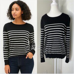 Gap Lightweight Knit Striped Crew Neck Sweater M
